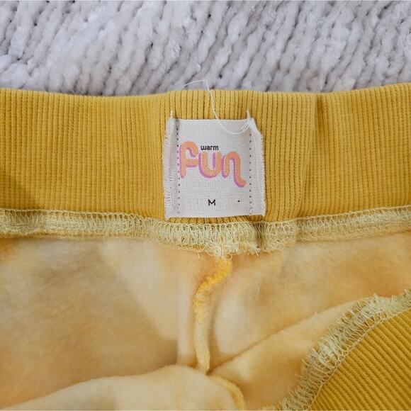 NWT Warm Fun Yellow Tie Dye Shorts - Picture 2 of 6